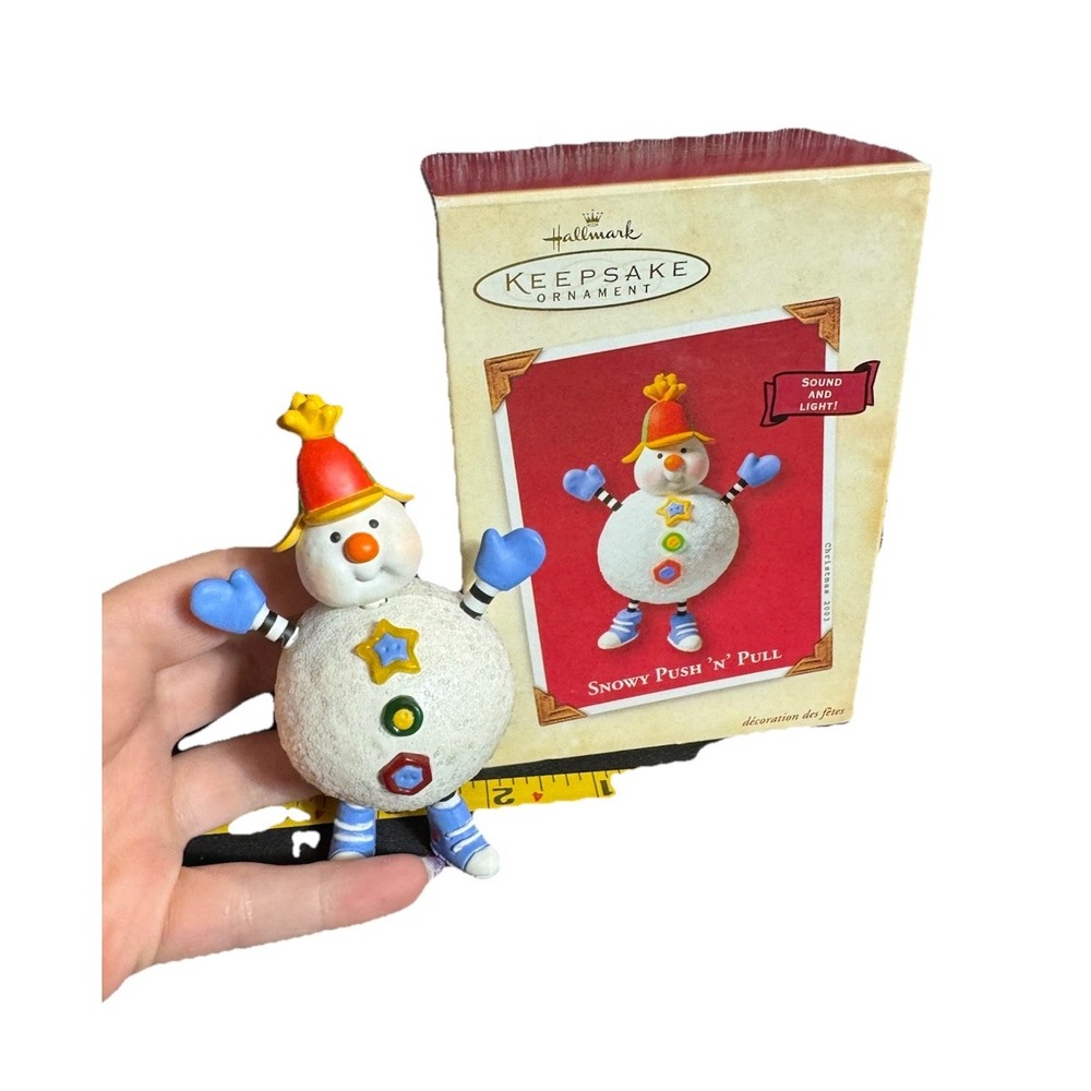 Hallmark Keepsake Christmas Ornament Snowy Push N Pull Lights Sounds 2003